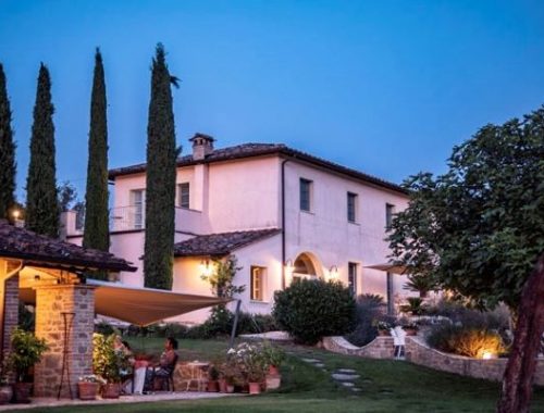 Bike Resort Villa Rey Urlaub zwischen Olivenhainene und Weingergen am Lago Trasimeno in der Nähe der Toskana.