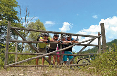 termine bikers fence